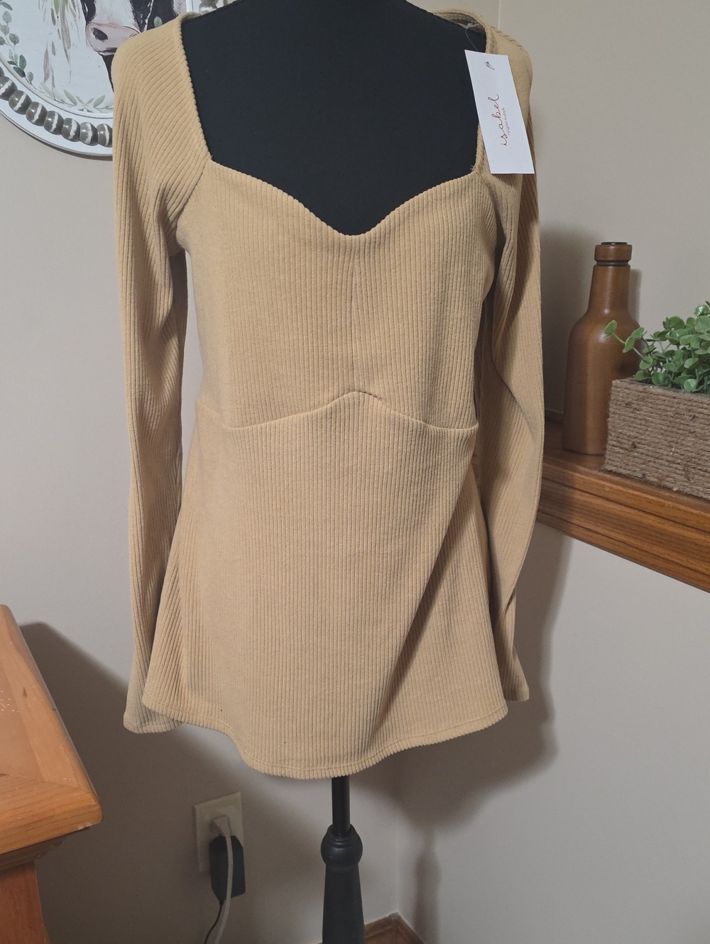 Ingrid & Isabel Ribbed Sweetheart Neck Long Sleeve Top - Camel